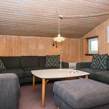 Four-bedroom In 9 Hébergement de vacances Fanø