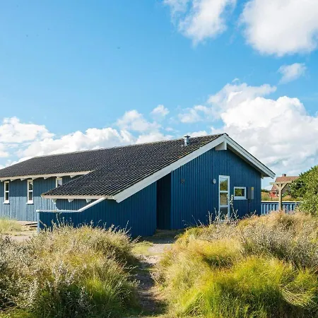Four-bedroom In 9 Hébergement de vacances